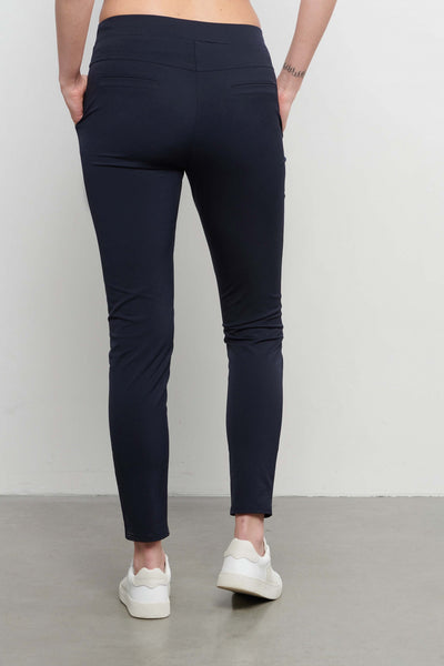 Travel Pants Peppe Navy | &Co Woman