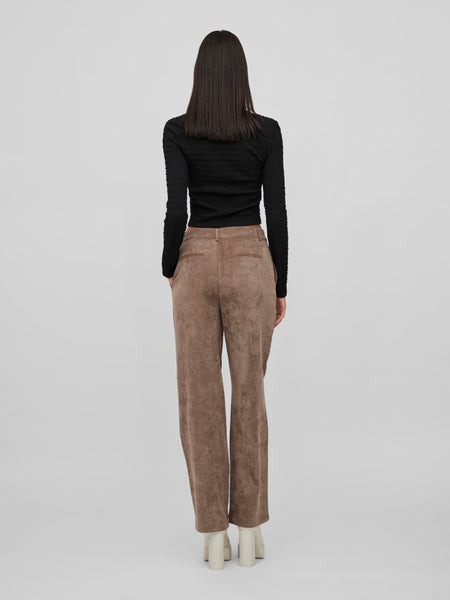 Broek Vicourdie | Vila